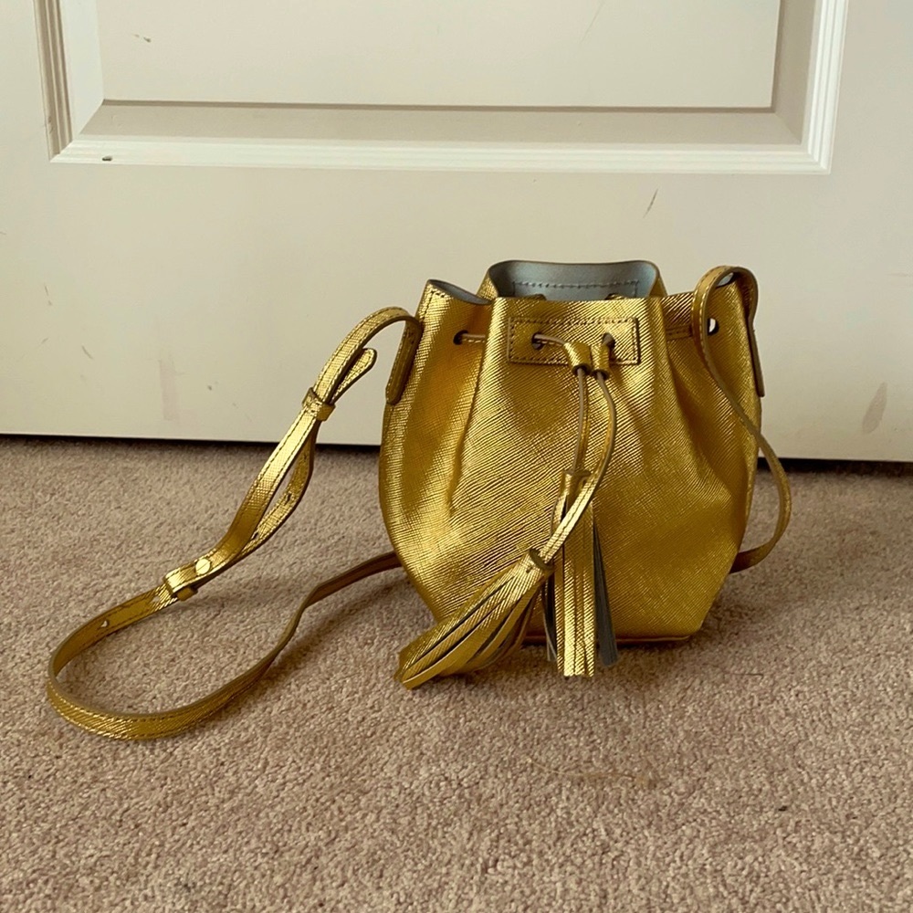 JCREW Gold Metallic Drawstring Purse. Crossbody.